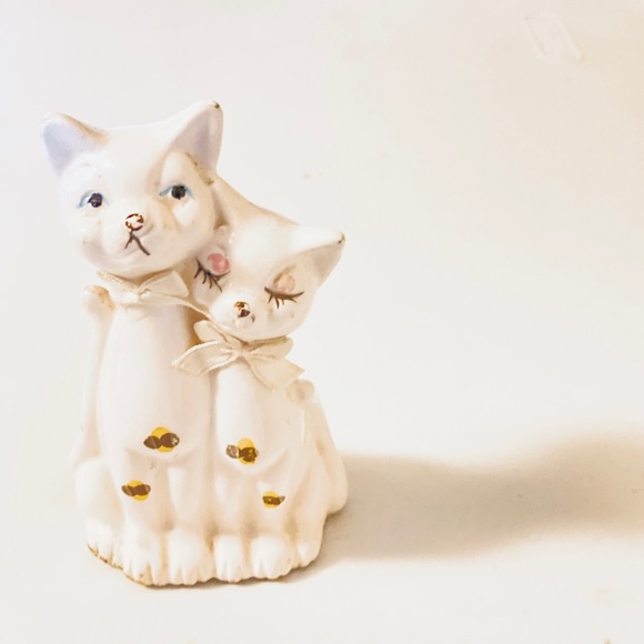 Mid Century Ceramic Cat Pair Boy Girl Vintage Figurine Bows Cat Lover - Picture 5 of 7